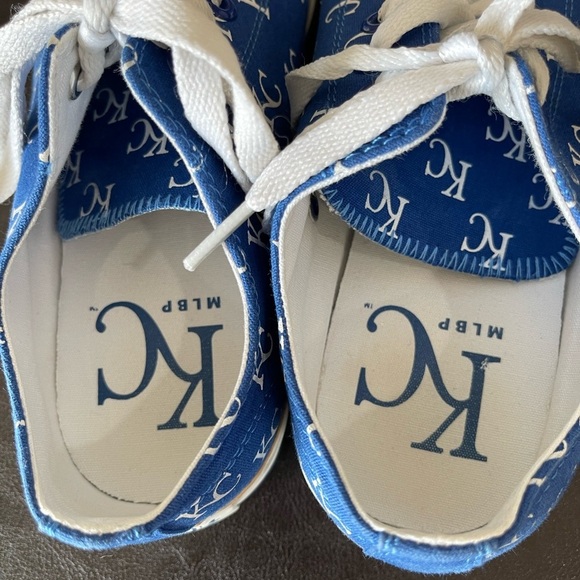 Row One Kansas City Royals KC logo sneakers lace up Men 7 Women's 8.5  Unisex - Picture 6 of 15